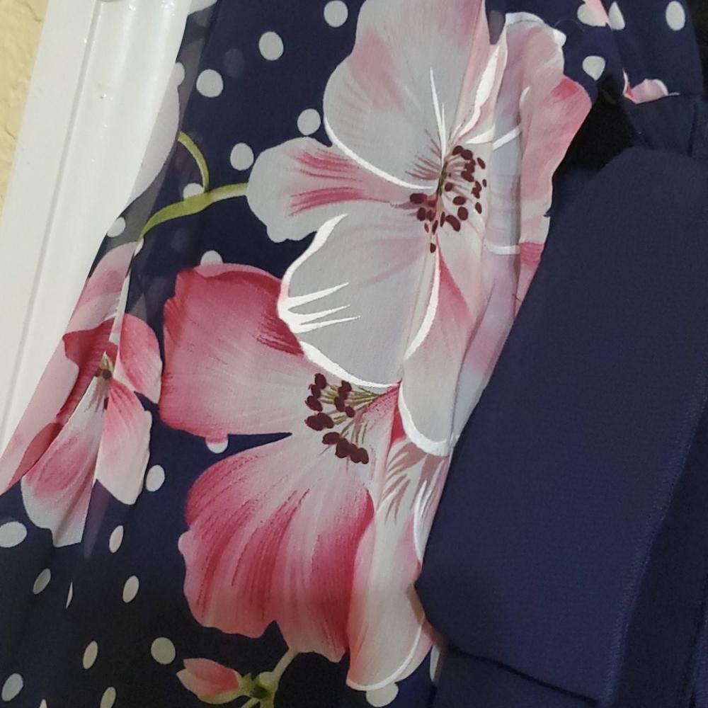 Chiffon dress - Picture 2 of 5